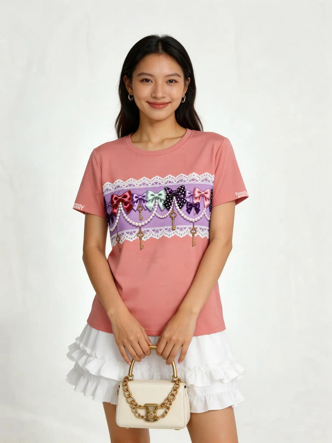 ロリータリボン T シャツ | Women's Lolita Bow T-Shirt, Crossbody Bag Styling, Sweet Date Outfit Singapore | 甘めデートコーデ