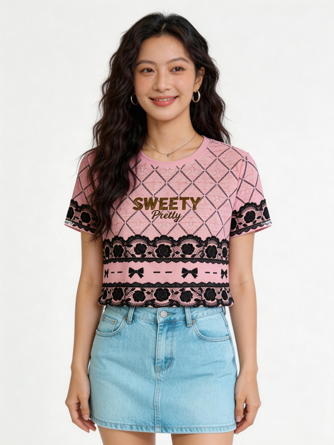 スイートリボン T シャツ | Women's Sweet Bow Print T-Shirt, Denim Shorts Summer Look, Light Casual Wear Singapore | ライトカジュアルコーデ