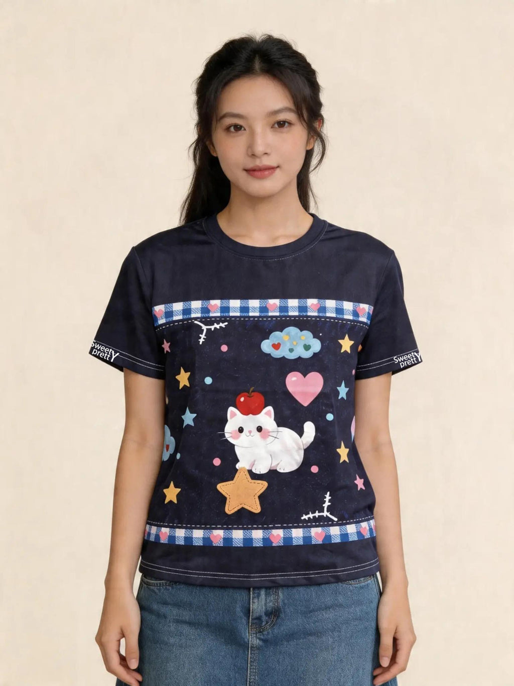 キャットストリート | Women's Navy Cat Graphic Tee With Denim Skirt, Sweet Streetwear Look Singapore | スイートストリート T シャツ