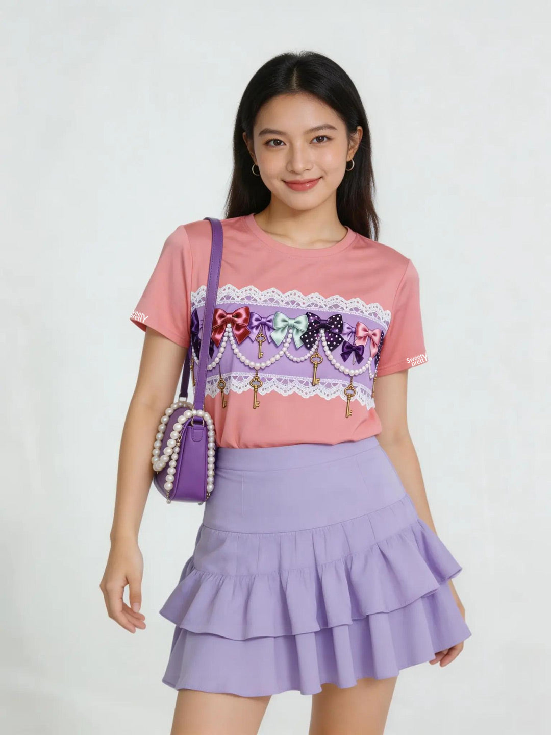 ピンクリボン T シャツ | Women's Pink Bow Tee, Cute Skirt Outfit, Soft Feminine Style for Singapore Everyday | やわらかフェミニンデイリーコーデ